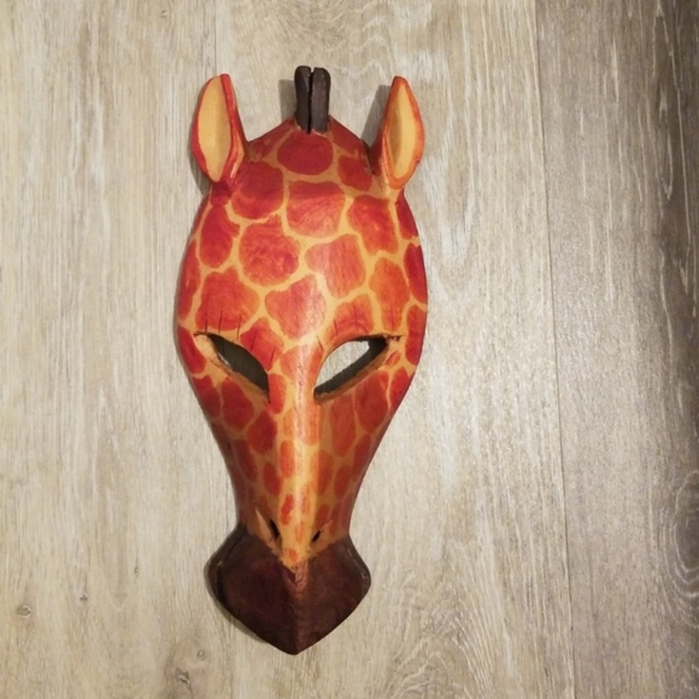 Giraffe Woodwork Decor Sculpture